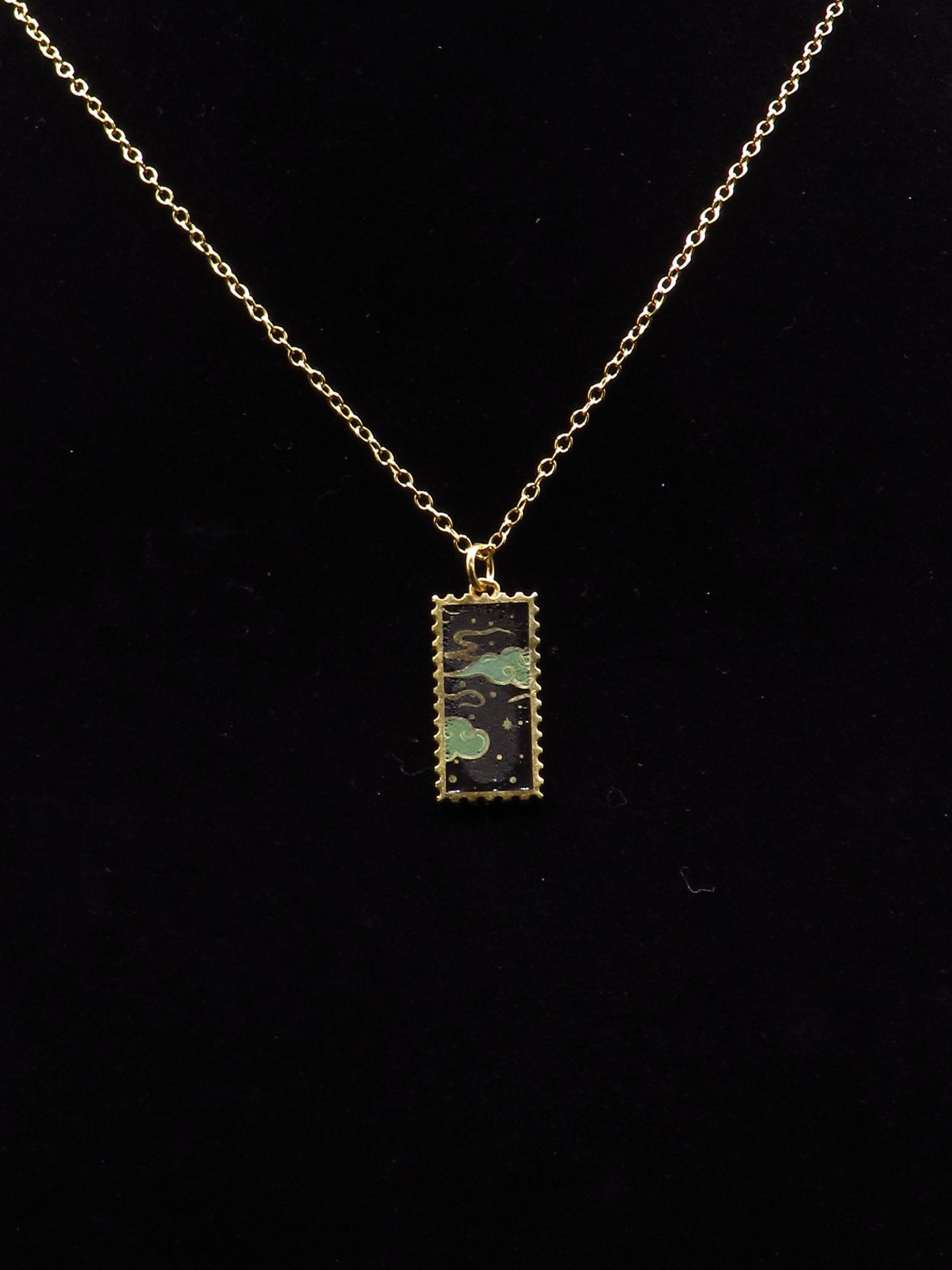 Cloud Stamp pendant - Gold Vermeil - Hyperbolic studio