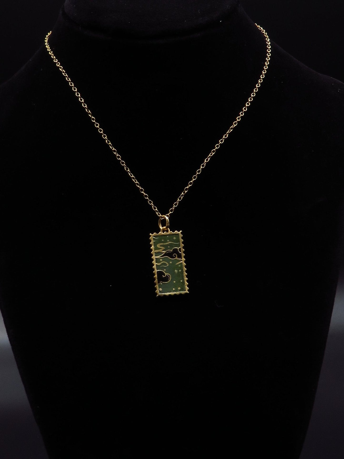Cloud Stamp pendant - Gold Vermeil - Hyperbolic studio