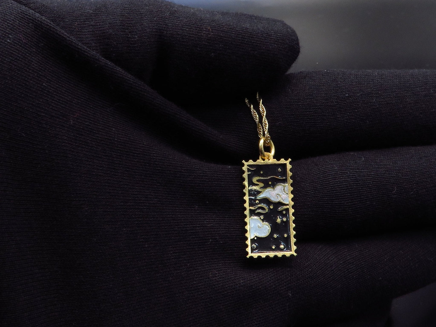 Cloud Stamp pendant - Gold Vermeil - Hyperbolic studio