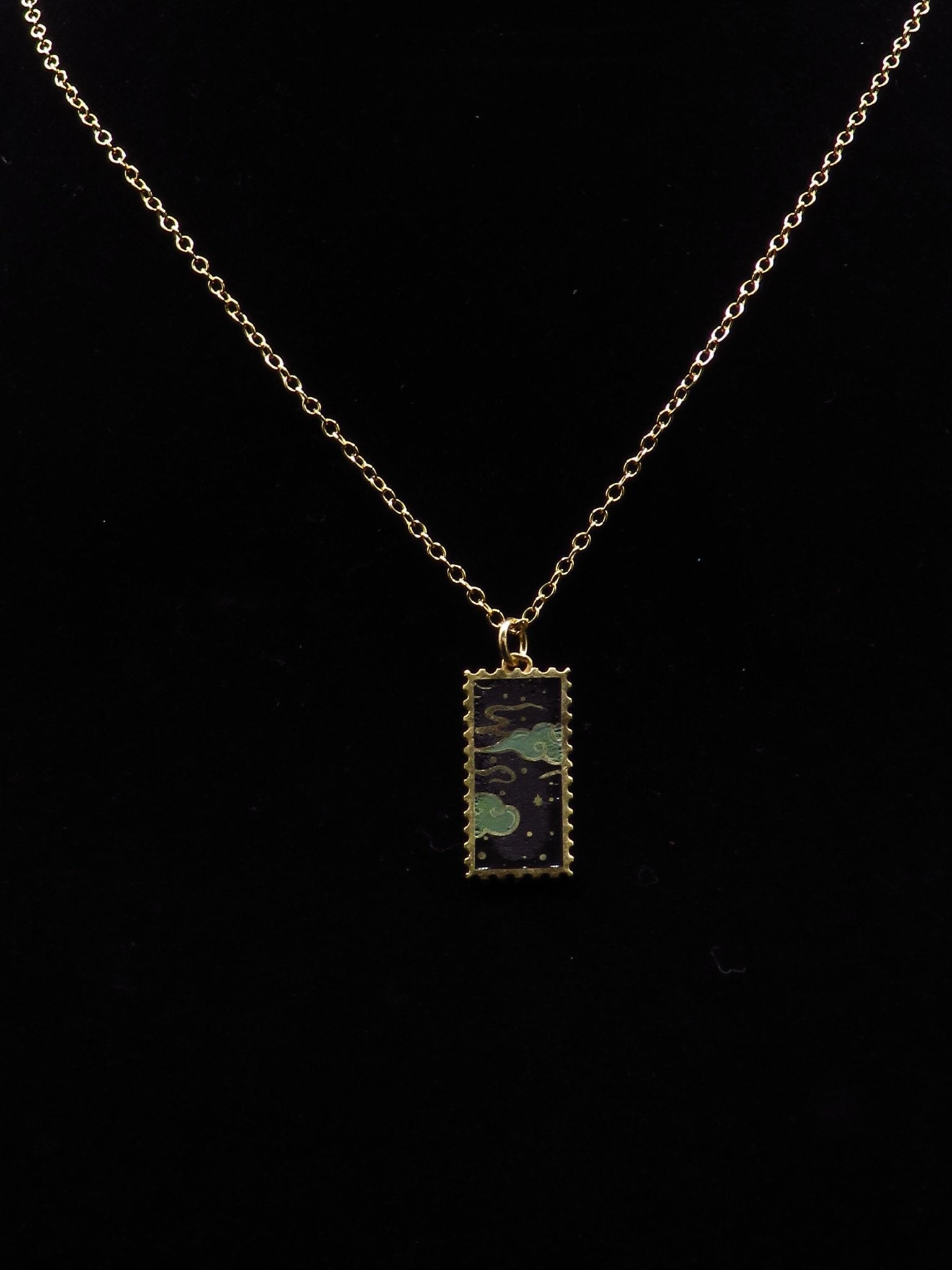Cloud Stamp pendant - Gold Vermeil - Hyperbolic studio