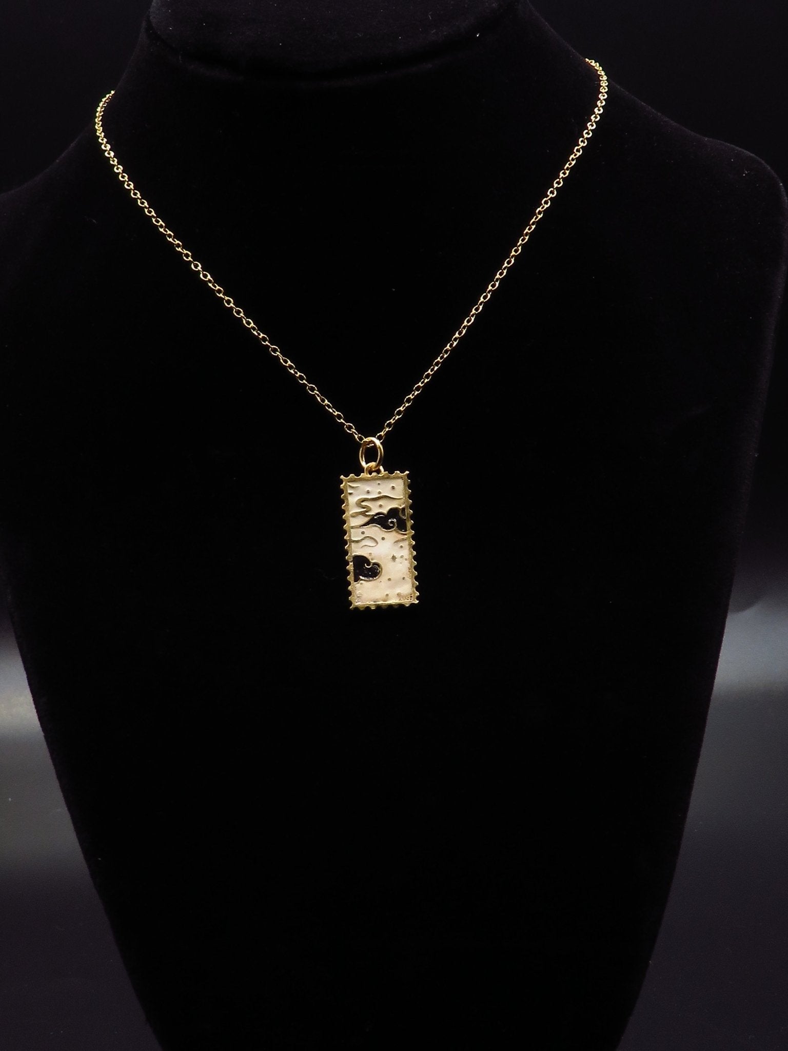 Cloud Stamp pendant - Gold Vermeil - Hyperbolic studio
