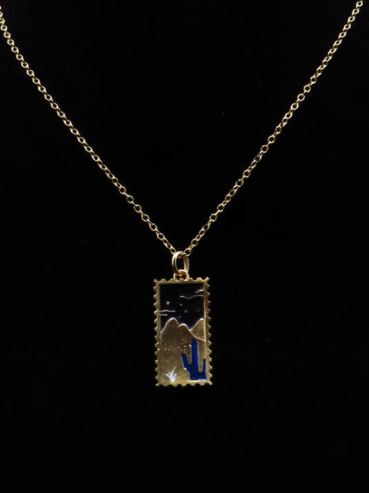 Desert Stamp pendant - A Charming Fusion of Nature and Elegance - Hyperbolic studio