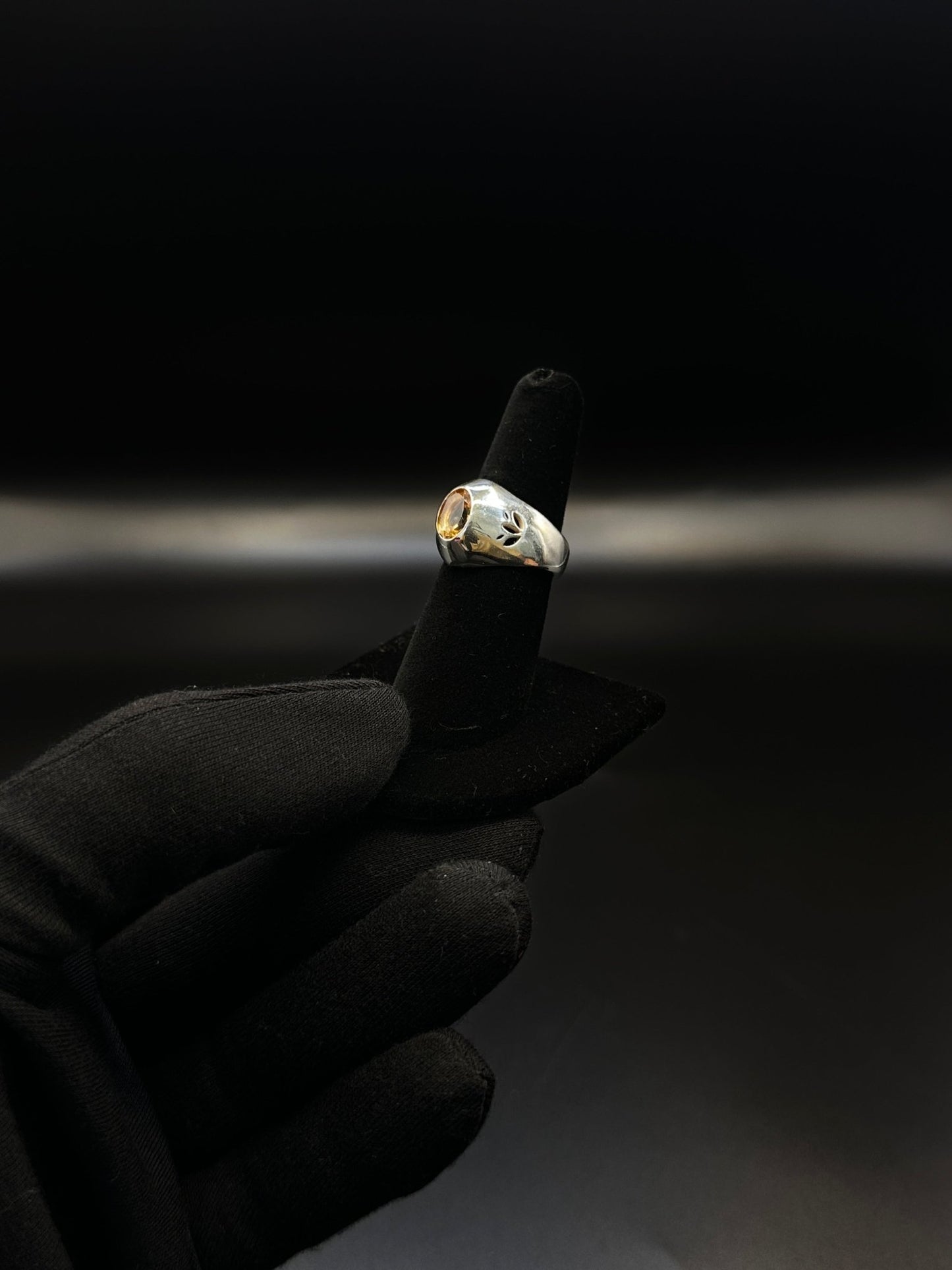 Oval Citrine ring - Vintage inspired - Hyperbolic studio