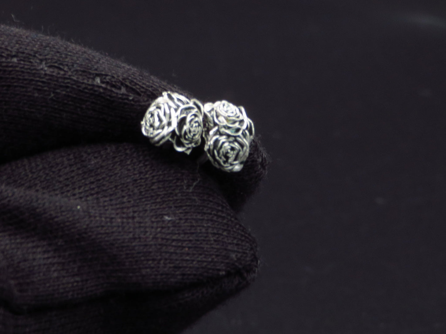 Rose cluster earrings - Hyperbolic studio