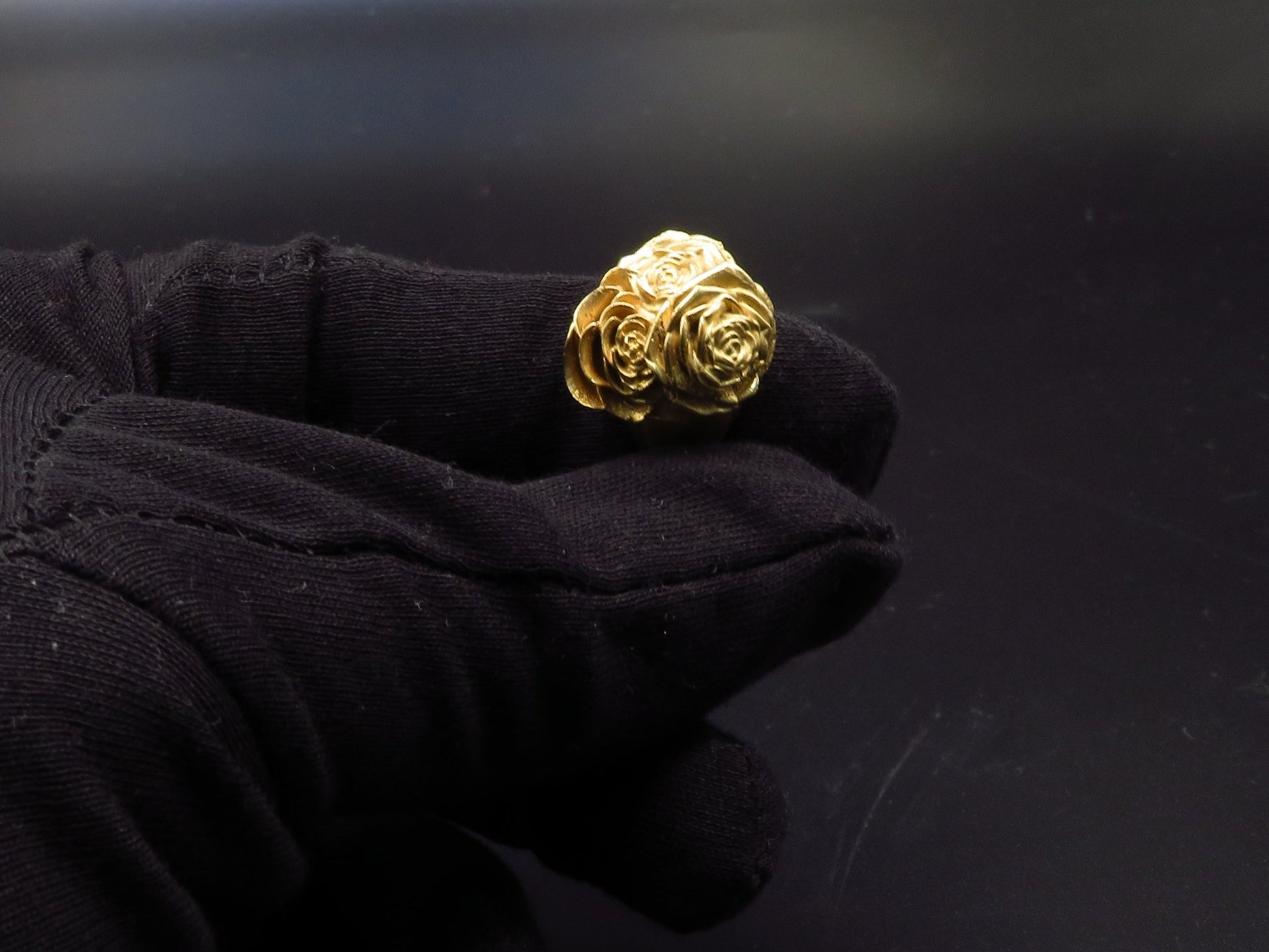 Rose Signet ring - Statement jewelry - Gold Vermeil - Hyperbolic studio