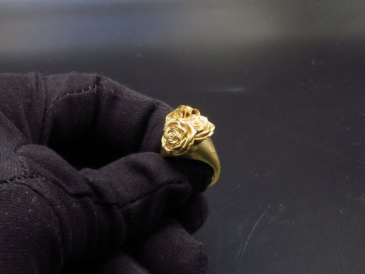 Rose Signet ring - Statement jewelry - Gold Vermeil - Hyperbolic studio