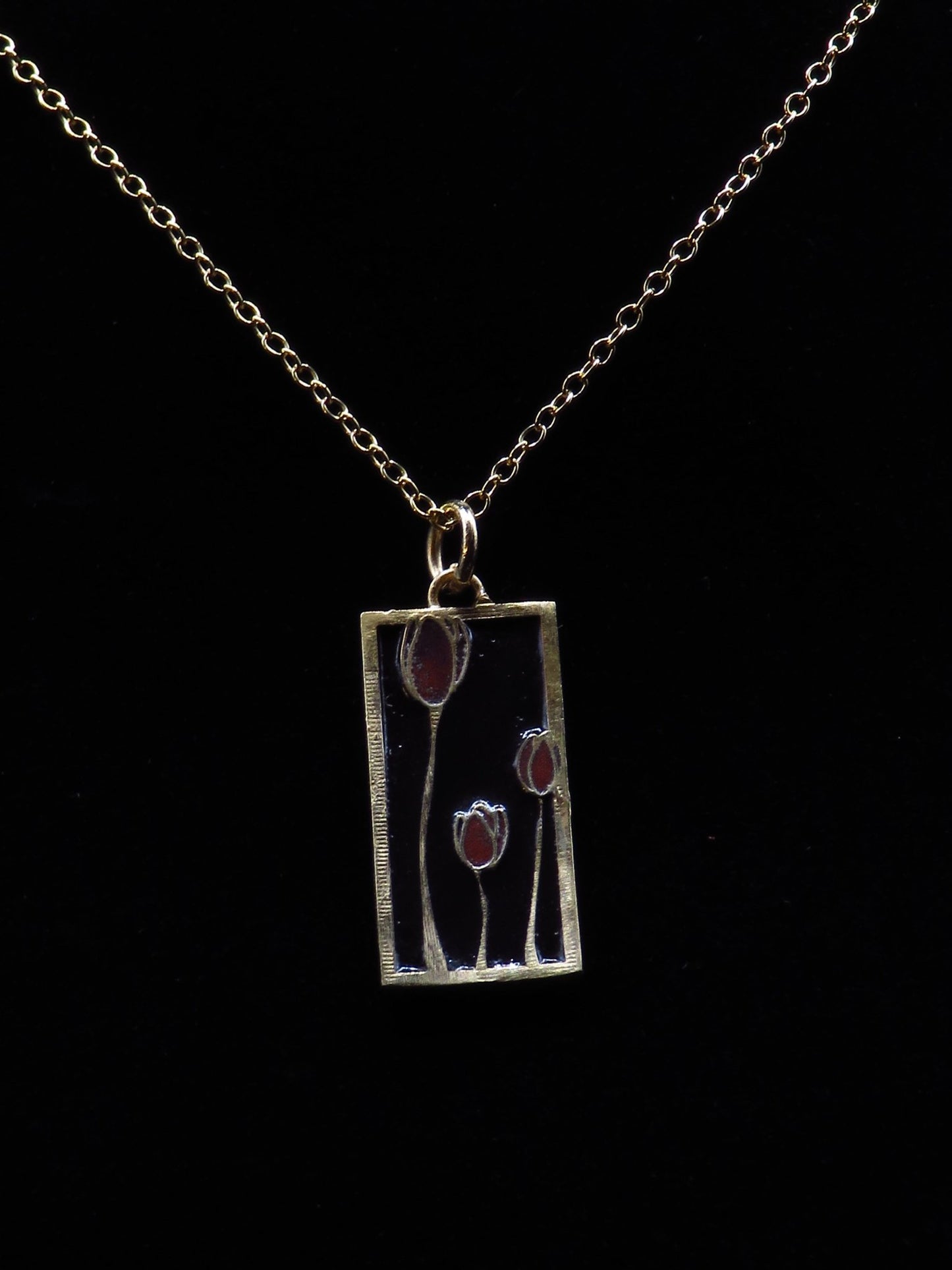 Tulip pendant - A Touch of Charming Elegance - Gold Vermeil - Hyperbolic studio