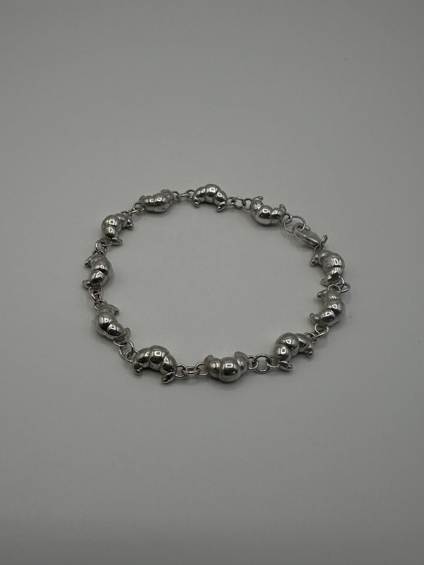 Croissant Bracelet - Culinary Charm bracelet - A Delightful Accessory! - Hyperbolic studio