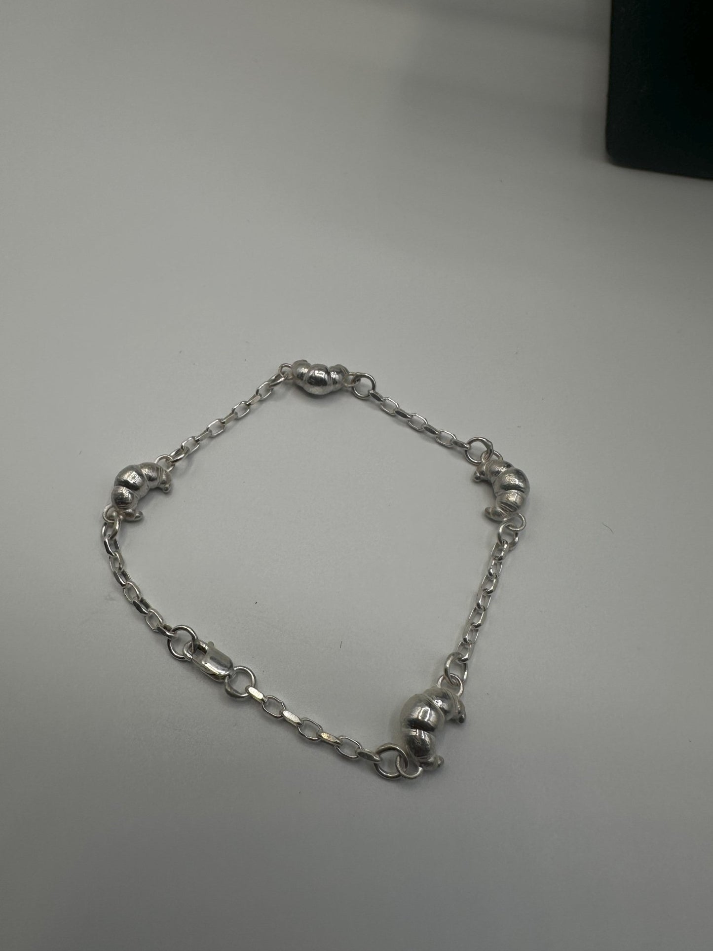 Croissant Bracelet - Culinary Charm bracelet - A Delightful Accessory! - Hyperbolic studio