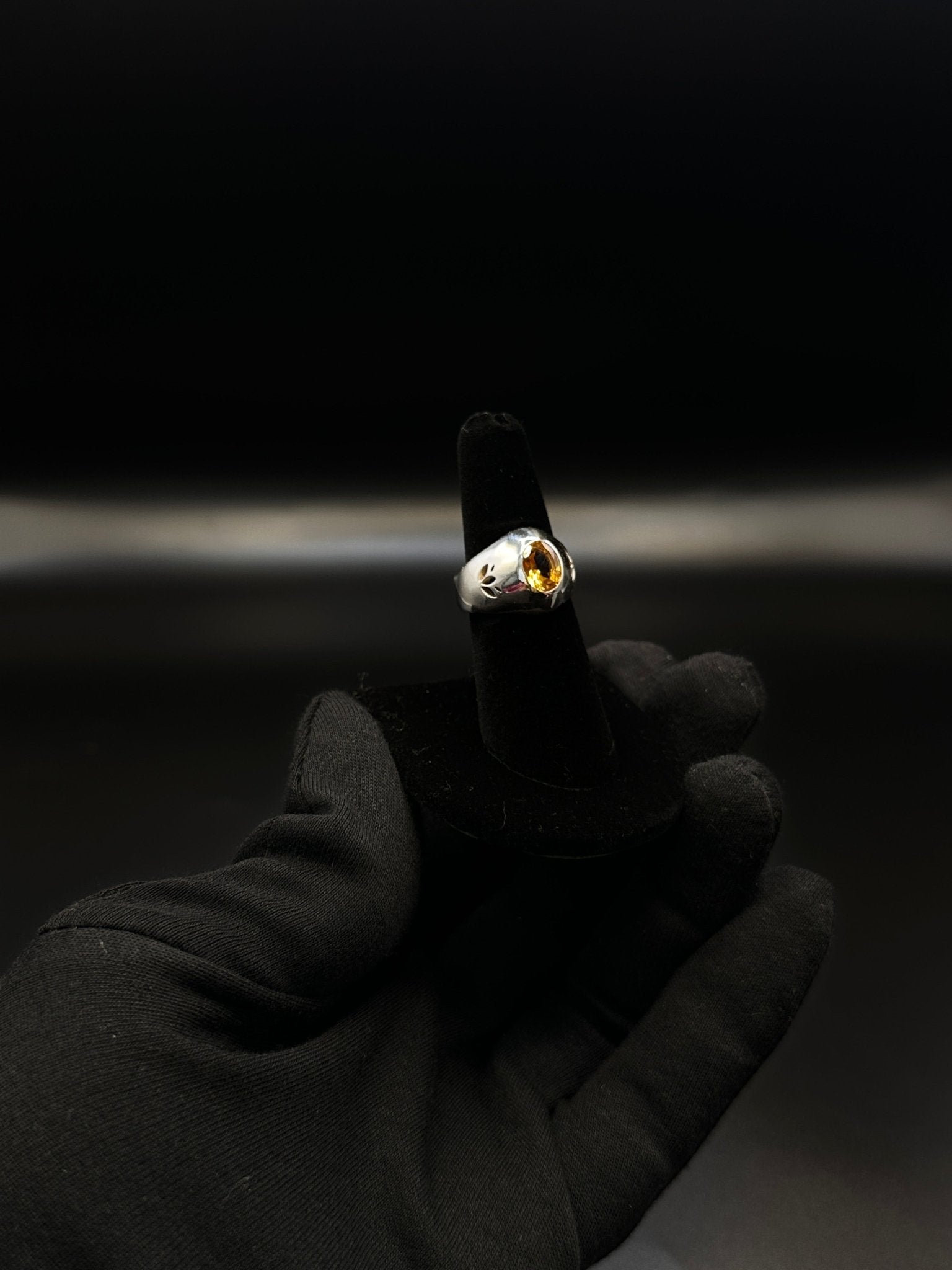 Oval Citrine ring - Vintage inspired - Hyperbolic studio