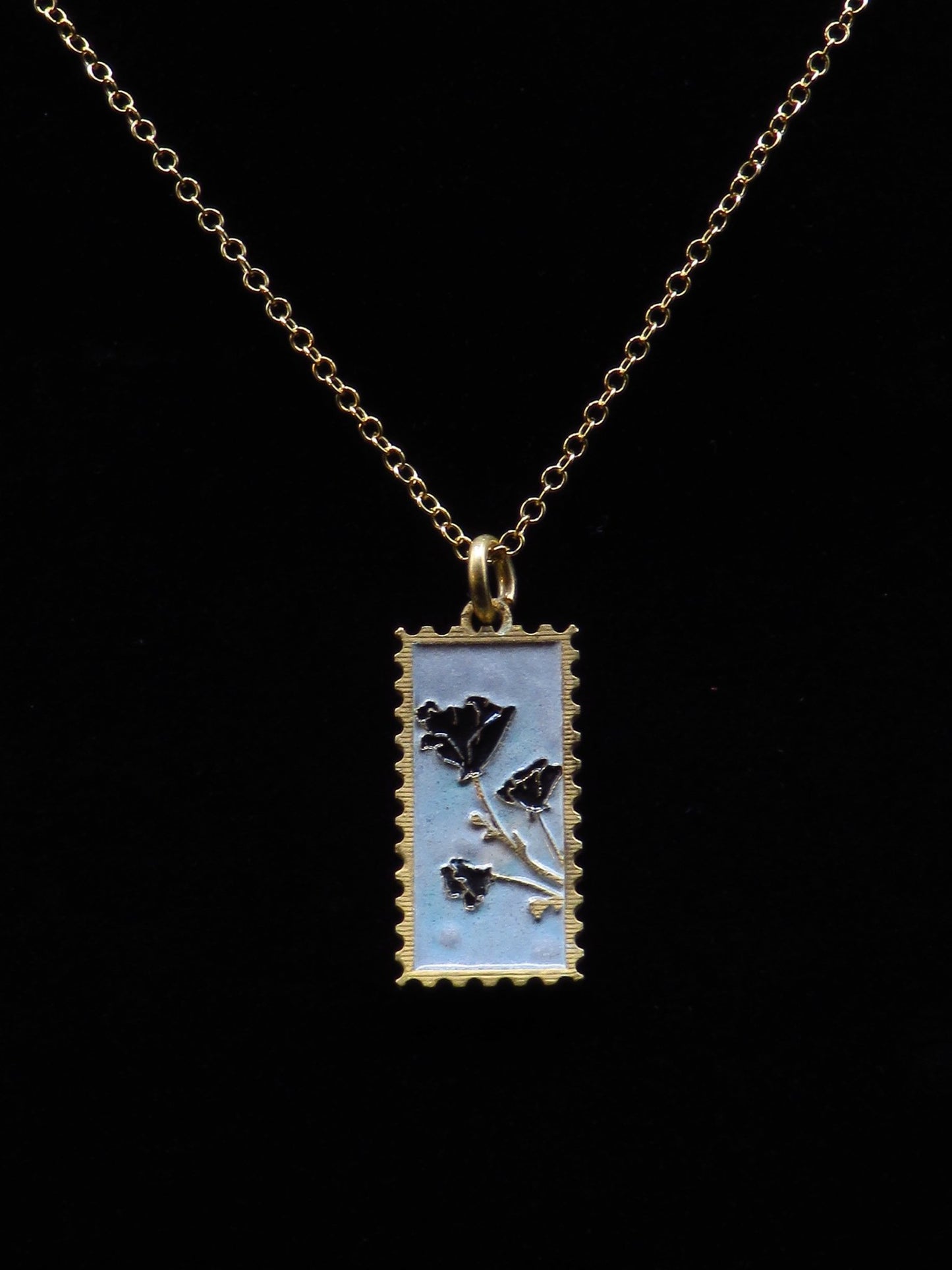 Poppy Stamp pendant - Gold Vermeil - Hyperbolic studio