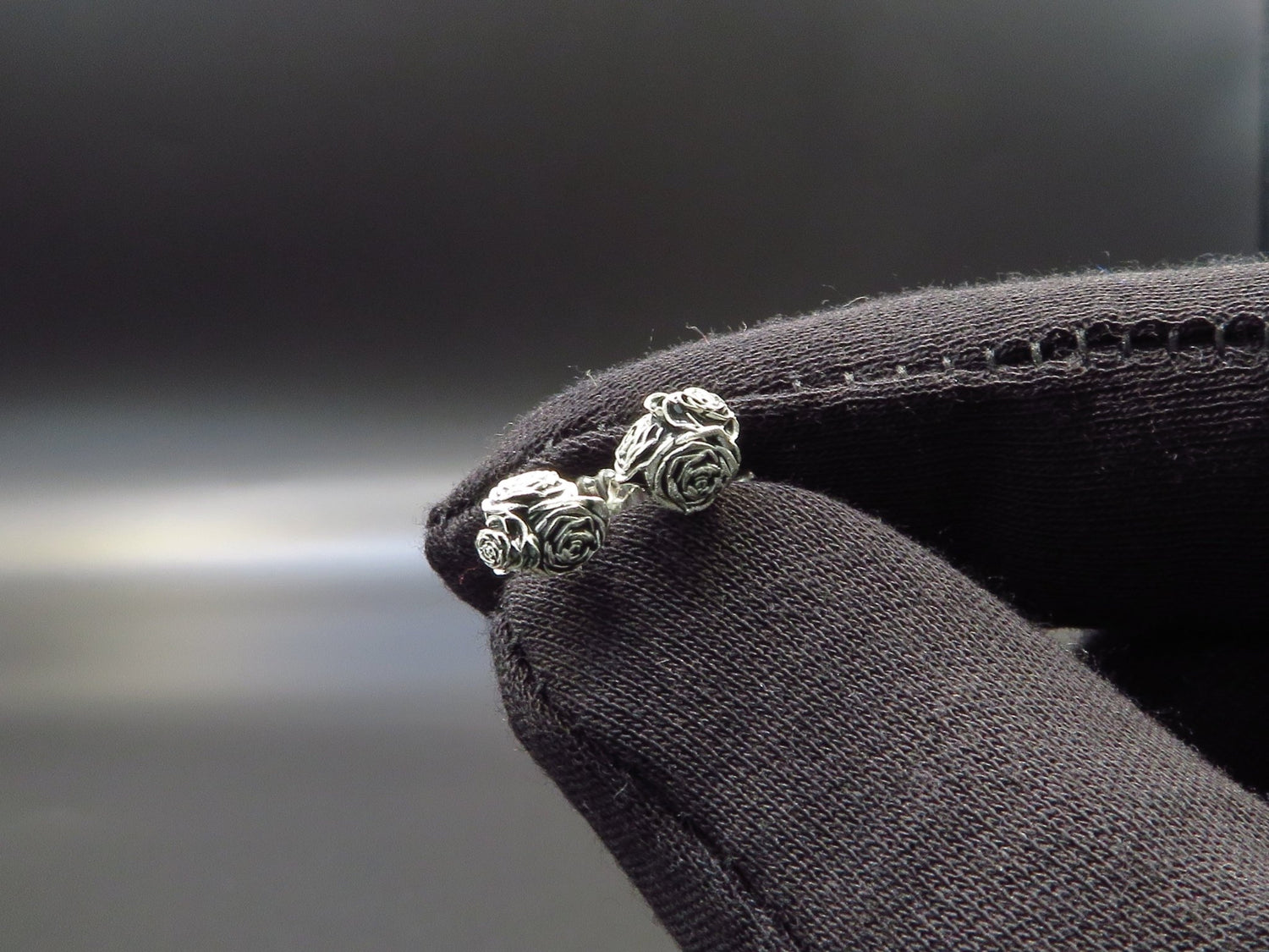 Rose cluster earrings - Hyperbolic studio